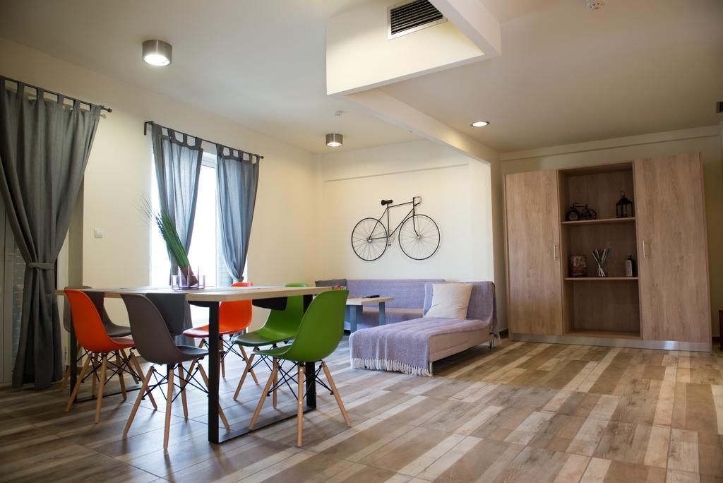 Athens Way Lofts Apartment Exterior photo