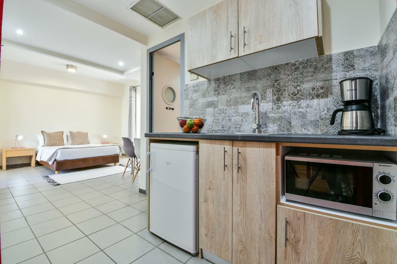 Athens Way Lofts Apartment Exterior photo